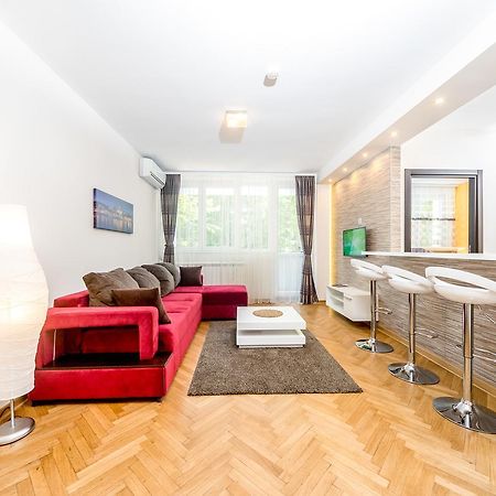 Apartments King Milan, City Center Βελιγράδι Εξωτερικό φωτογραφία
