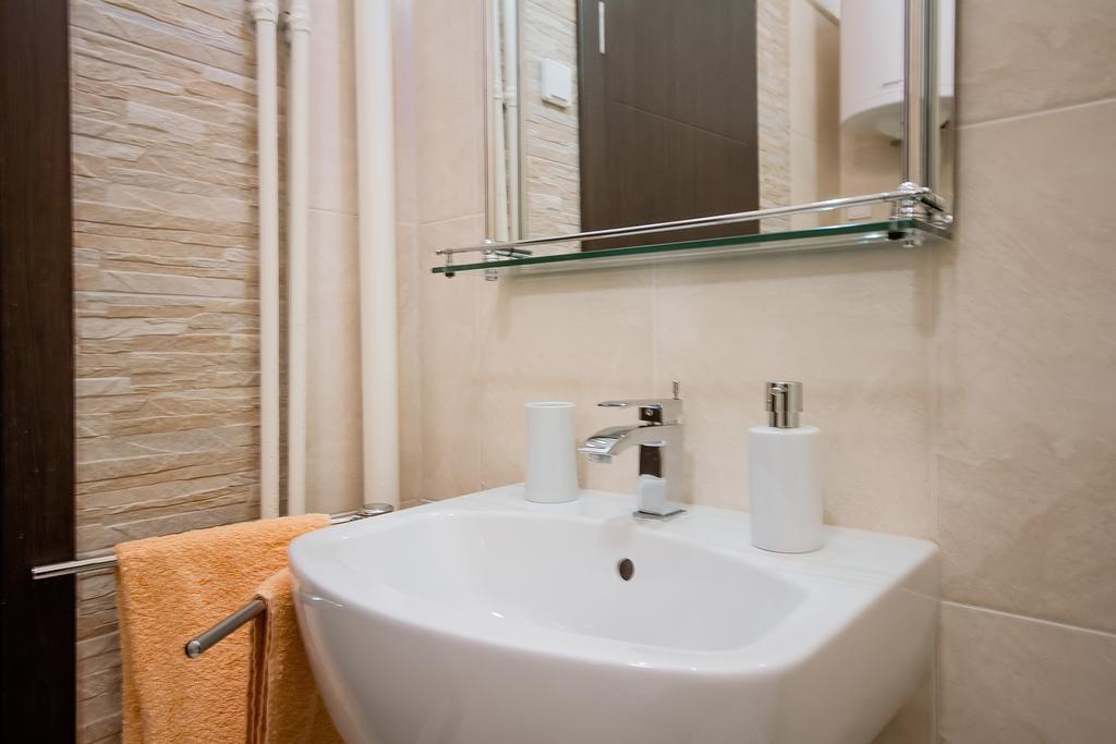 Apartments King Milan, City Center Βελιγράδι Δωμάτιο φωτογραφία