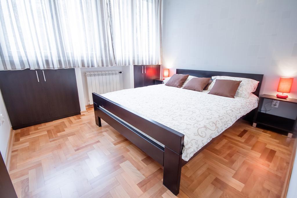Apartments King Milan, City Center Βελιγράδι Εξωτερικό φωτογραφία