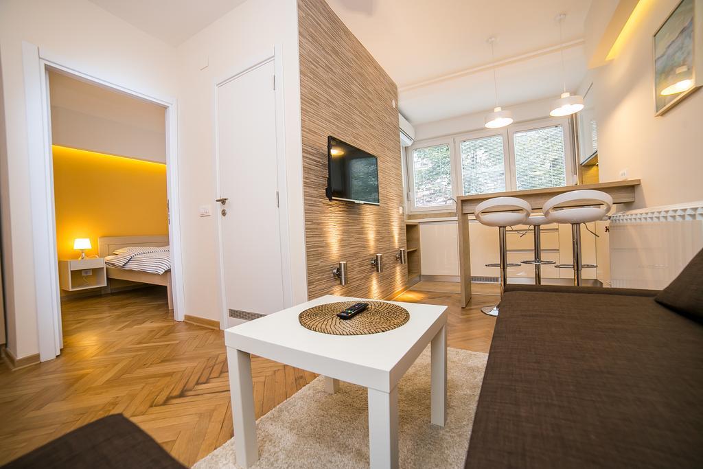 Apartments King Milan, City Center Βελιγράδι Εξωτερικό φωτογραφία
