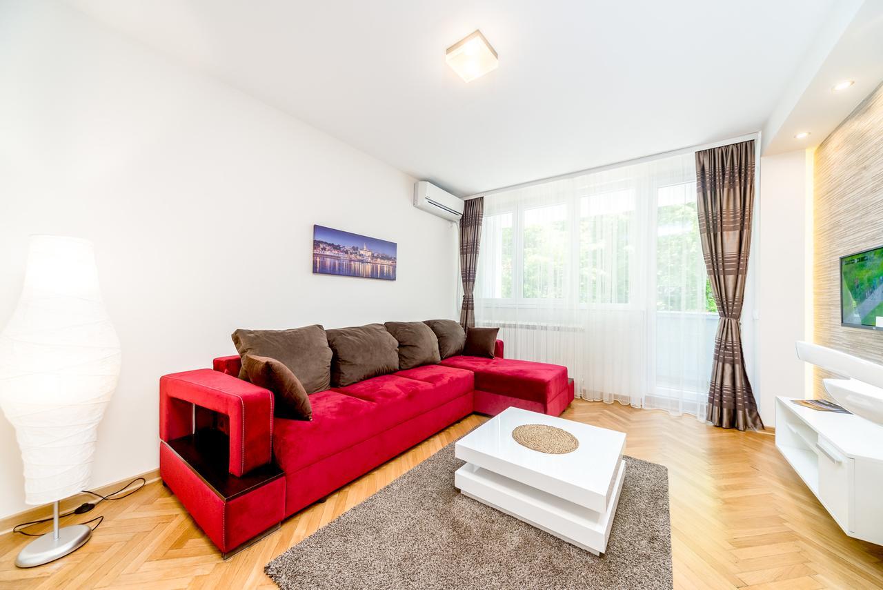 Apartments King Milan, City Center Βελιγράδι Εξωτερικό φωτογραφία